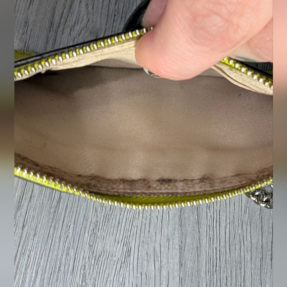 Coach Lime Green Leather Wristlet Chain Strap Clutch Y2K Small Purse - Picture 8 of 10